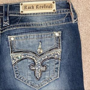 Skinny rock revival jeans!